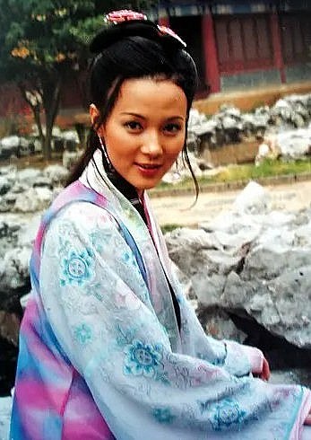 范艳 Yan Fan照片