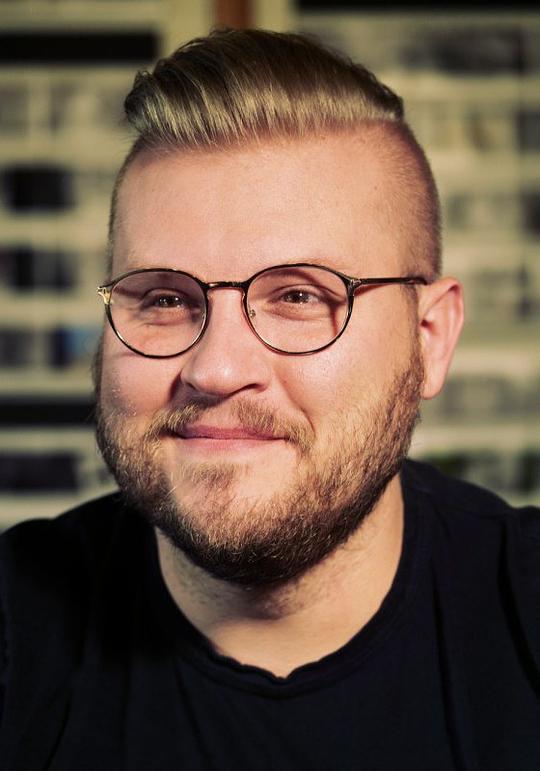 安迪·瓦伦汀 Andy Vallentine照片