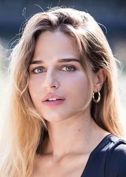 斯蒂芬妮·努尔 Stephanie Nur照片