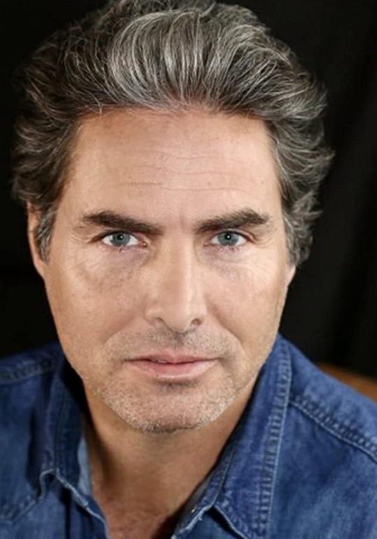 乔尔·贝尔蒂 Joel Berti照片