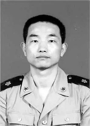 邓海南 Hainan Deng照片