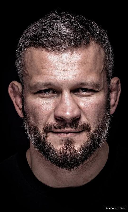 耶斯·利奥丹 Jess Liaudin照片