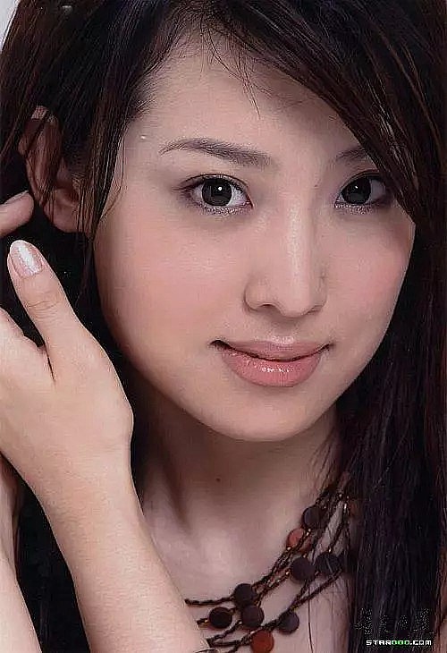 姜昕言 Xinyan Jiang照片