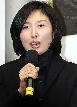 崔秀英 Soo-yeong Choi照片