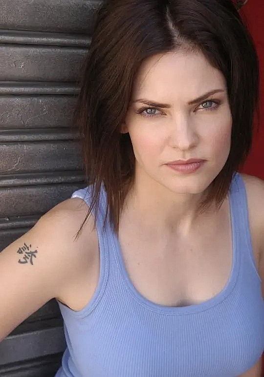 吉儿·贝纳特 Jill Bennett照片