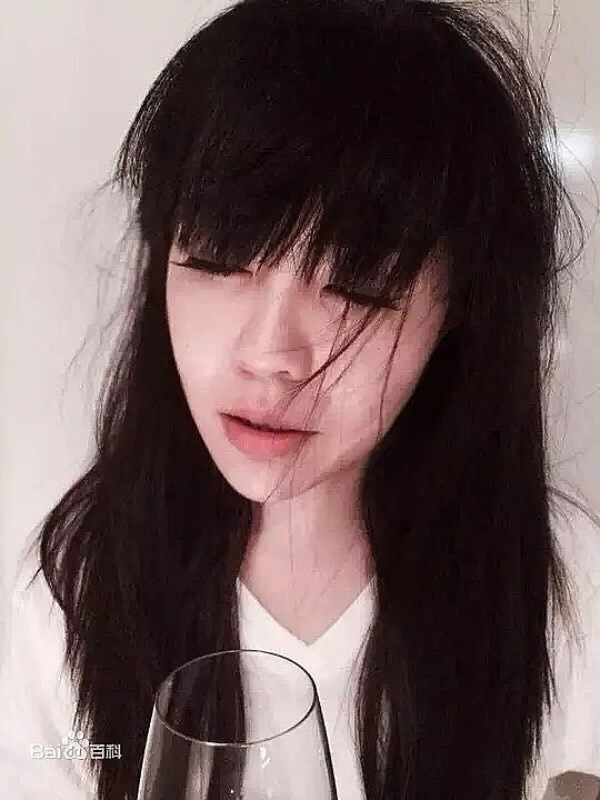 王若子 Ruozi Wang照片