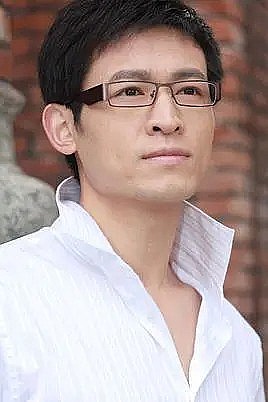 阎虹宇 Hongyu Yan照片