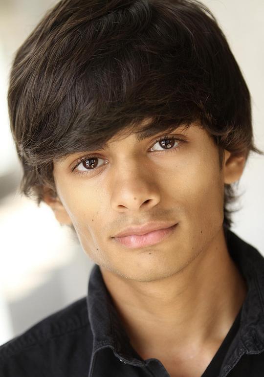 戴夫·H·帕特尔 Dev H Patel照片