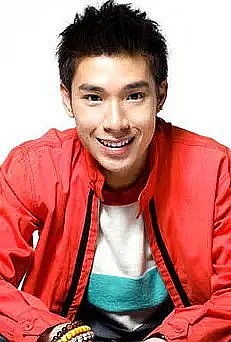 杨志龙 Ben Yeo照片