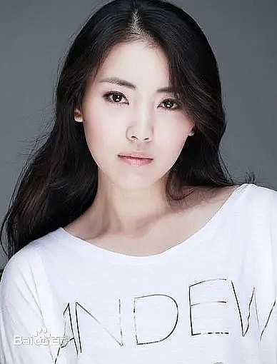 黎一萱 Yixuan Li照片