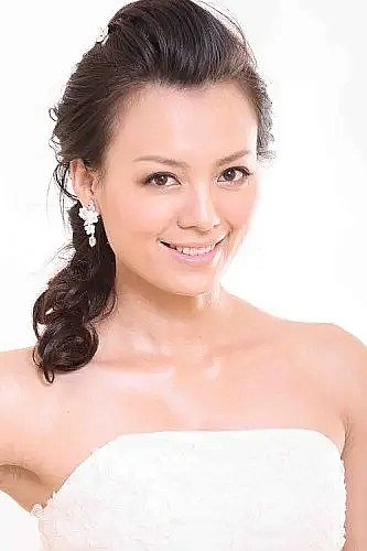方小月 Xiaoyue Fang照片
