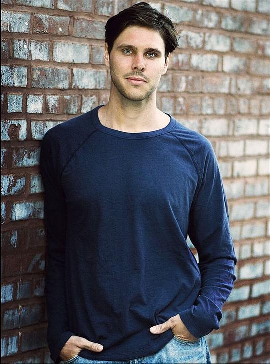 格兰特·舒马赫 Grant Schumacher照片