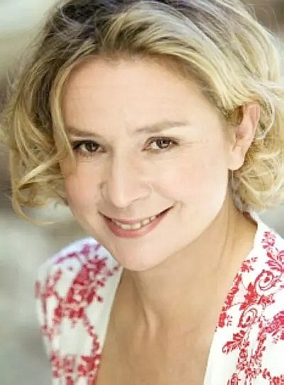 苏珊娜·舍费尔 Susanne Schäfer照片