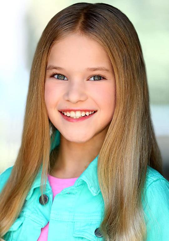 玛德琳·吉尔博特 Madeleine Guilbot照片