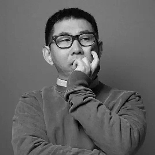 周扬 Yang Zhou照片