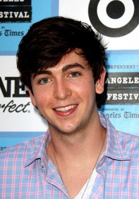 尼可拉斯·博朗 Nicholas Braun照片