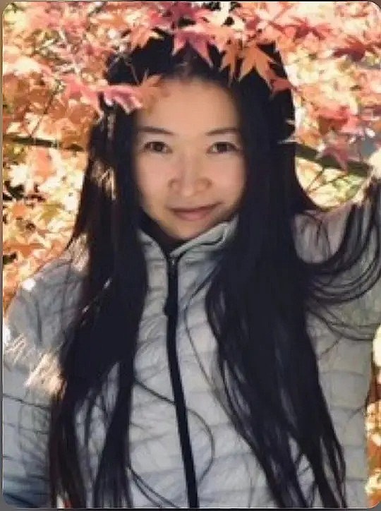 秦悦 Yue Qin照片