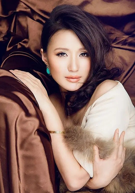 万美汐 Meixi Wan照片