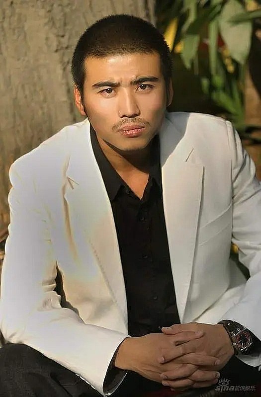李东霖 Donglin Li照片