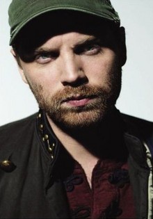 约翰·巴克兰德 Jon Buckland照片