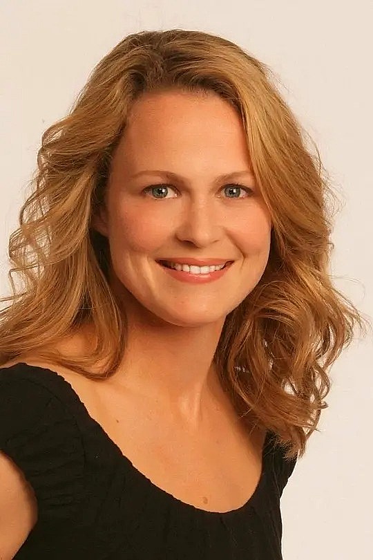 艾米莉·拉瑟弗德 Emily Rutherfurd照片