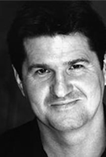 斯图尔特·麦克奎里 Stuart McQuarrie照片