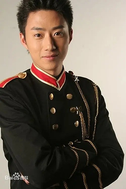 陈怡川 Yichuan Chen照片