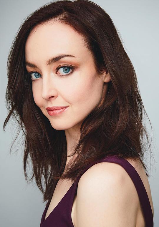 伊莎贝尔·博尔顿 Isabelle Boulton照片