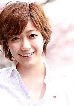 夏目铃 Suzu Natsume照片