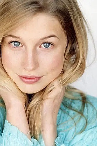 埃伦·沃格伦 Ellen Woglom照片