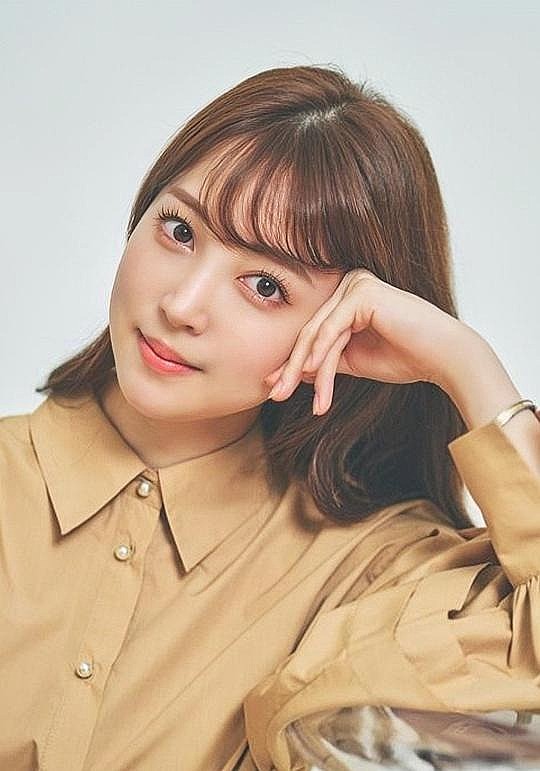 麻亚里 Maari照片