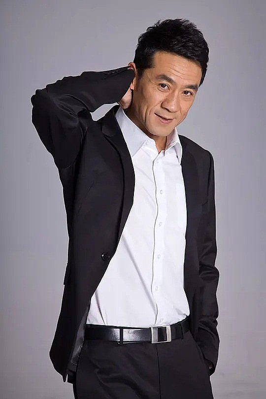 徐志贺 Zhihe Xu照片
