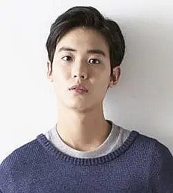 崔秀韩 Choi Soo-han照片