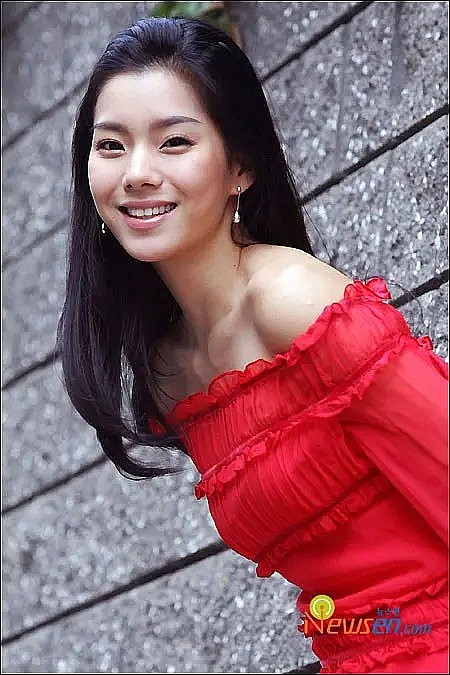 黄智贤 Ji-Hyun Hwang照片