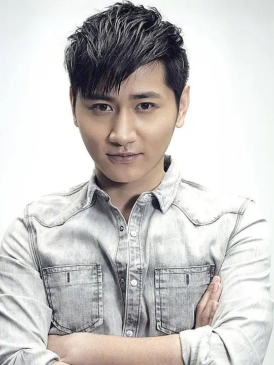 李雨轩 Yanxi Li照片
