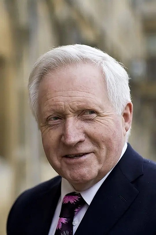 大卫·丁布尔比 David Dimbleby照片