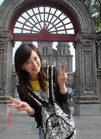 骆妍倩 Yanqian Luo照片