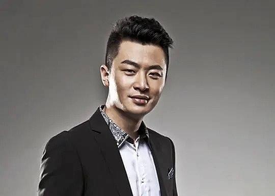 侯天悦 Tianyue Hou照片
