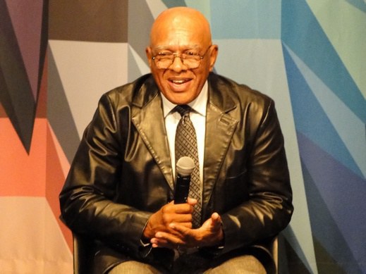 罗范恩 Ron Van Clief照片