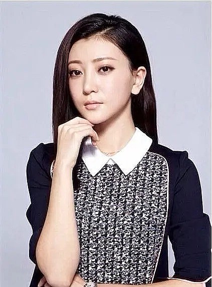 李婳 Hua Li照片