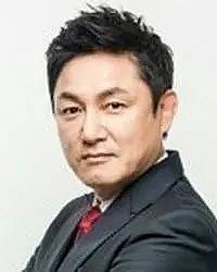 尹勇贤 Yoon Yong-hyun照片