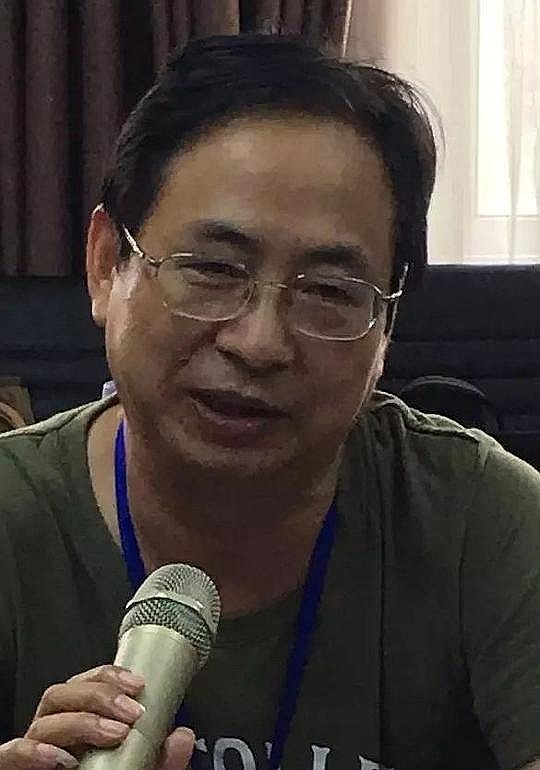易卓奇 Zhuoqi Yi照片