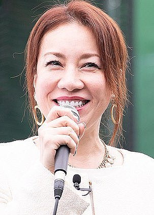 伽代子照片
