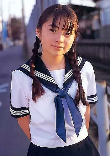 石田未来 Miku Ishida照片