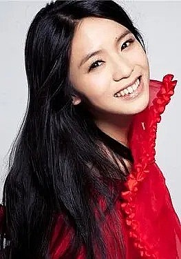黄英 Ying Huang照片