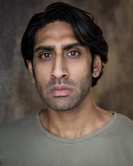 阿马尔·查达-帕特尔 Amar Chadha-Patel照片