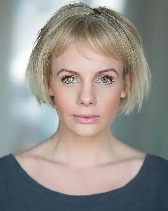 Lauren Crace照片