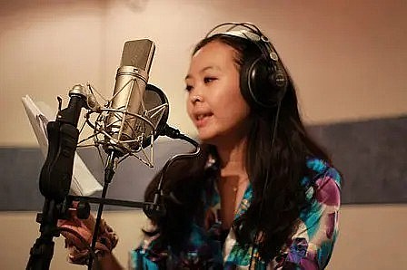 黄莺 Ying Huang照片