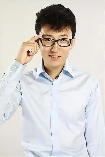 王一 Yi Wang照片