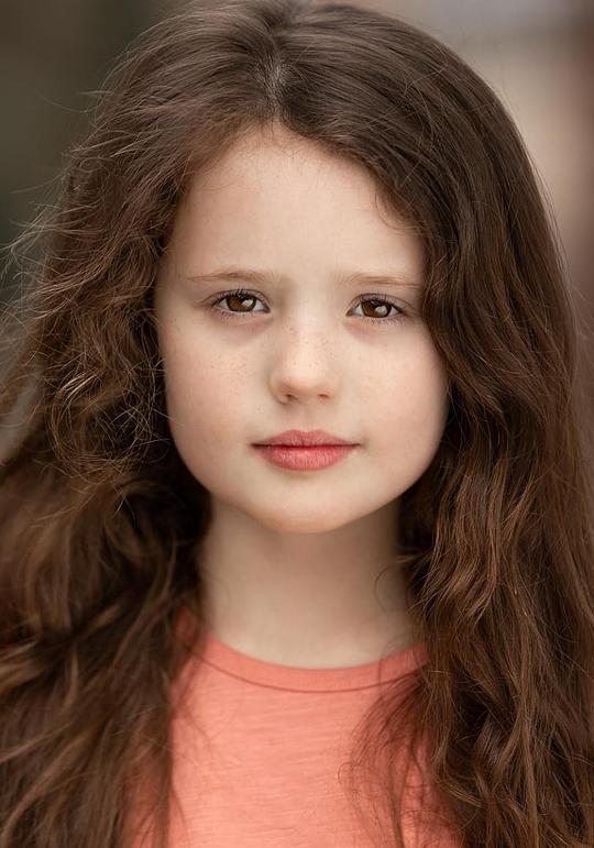 塞西莉·克利夫 Cecily Cleeve照片